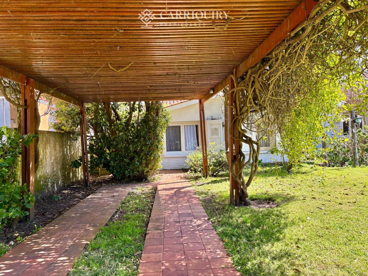 Casa de 4 Dormitorios