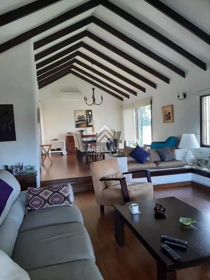 Casa ID.7090 - Casa en barrio san Rafael