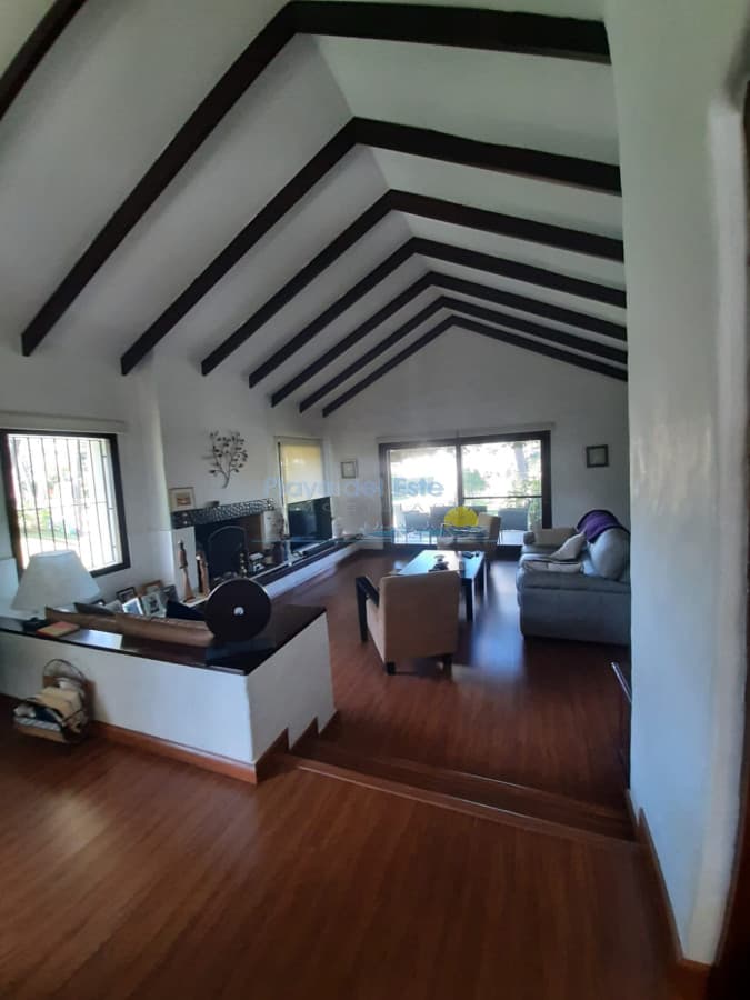 Casa en barrio san Rafael  - Inmobiliaria Playa del Este