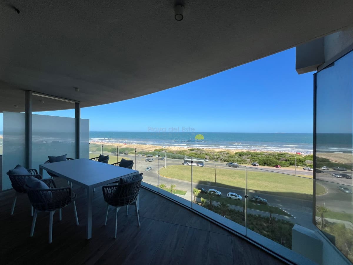 Apartamento en Alquiler de 3 dormitorios en Punta del este , Torre Trump , Playa Brava  - Inmobiliaria Playa del Este
