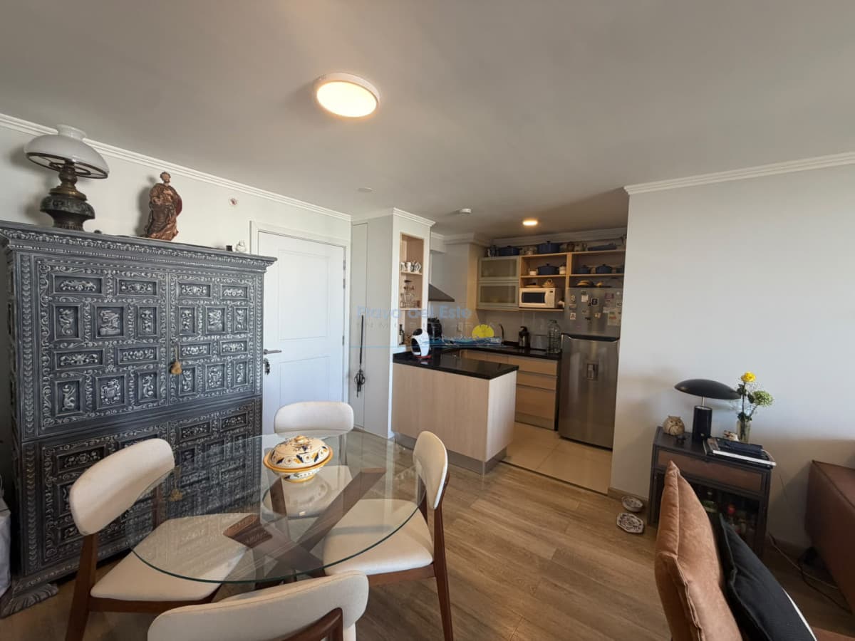 Apartamento en alquiler de 2 dormitorios en Punta del este  - Inmobiliaria Playa del Este