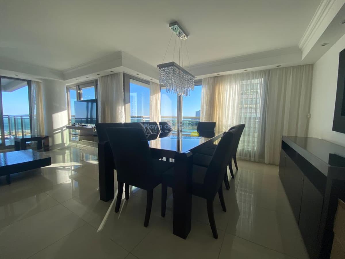 Apartamento en Venta de 3 dormitorios en Torre Imperiale , Punta del este , Playa Brava  - Inmobiliaria Playa del Este