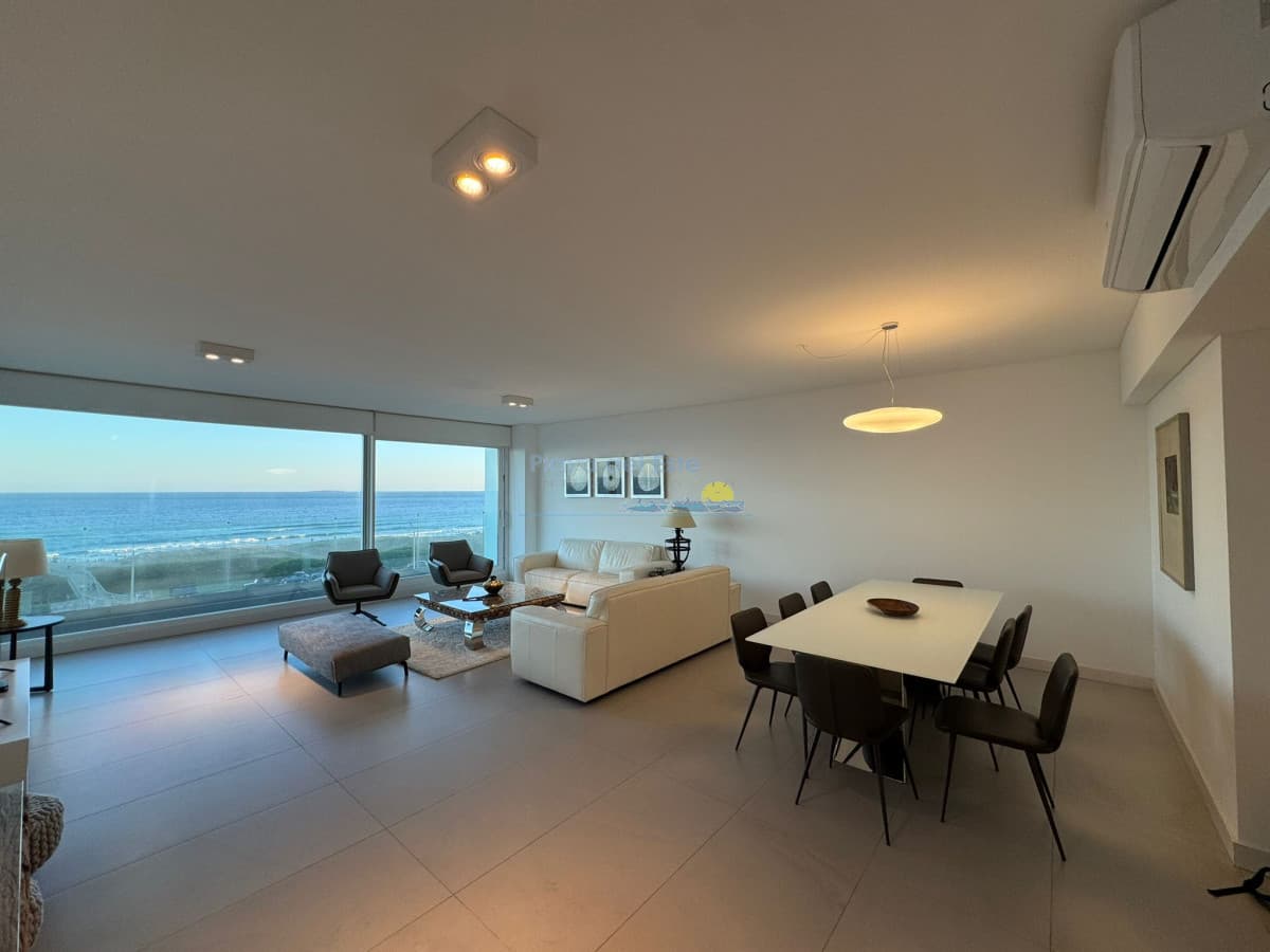 Apartamento en Alquiler temporal en Torre LE PARC , Punta del este , Playa Brava  - Inmobiliaria Playa del Este
