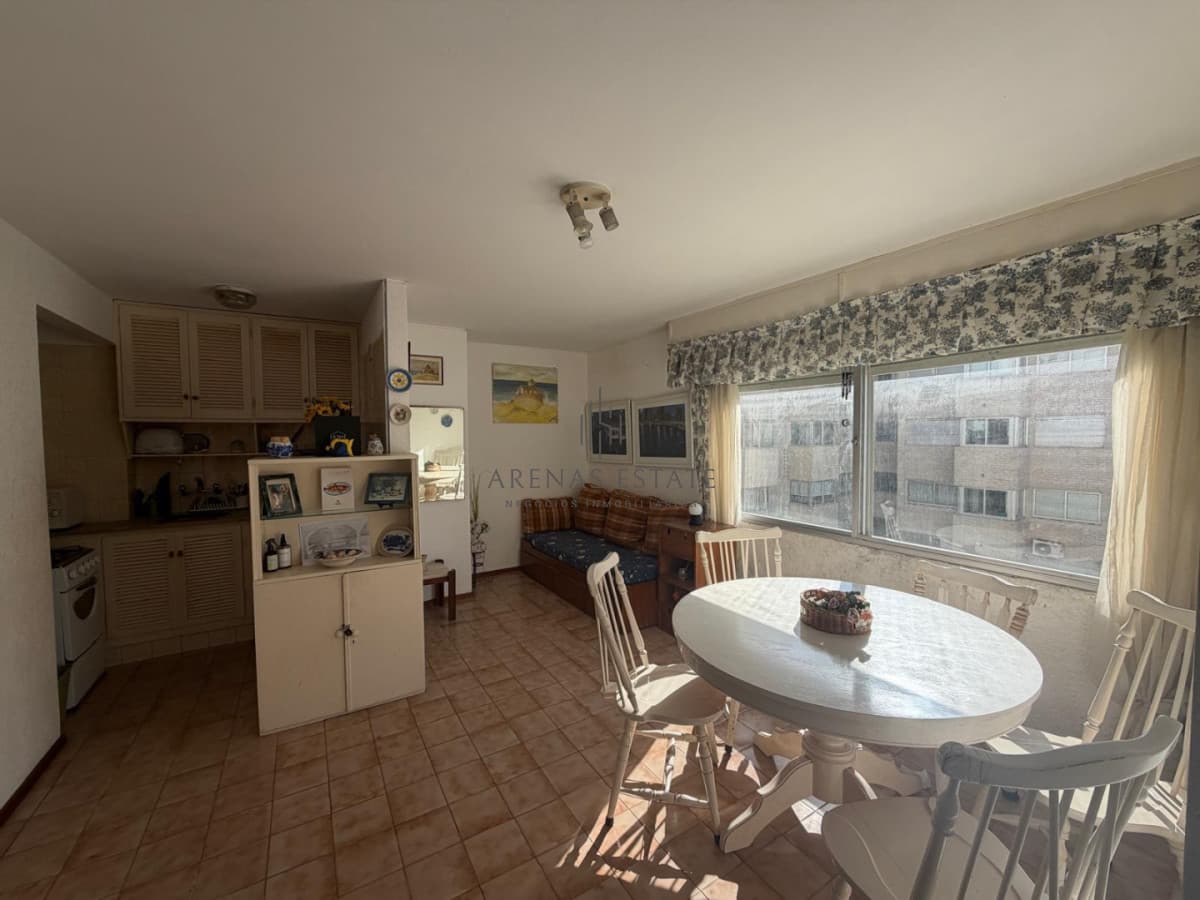 Apartamento ID.4752 - Apartamento en Venta de 1 dormitorio en Punta del este , Península