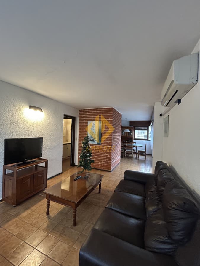 Alquiler de temporada en Aidy Grill - Apartamento de 3 dormitorios, 109 m²