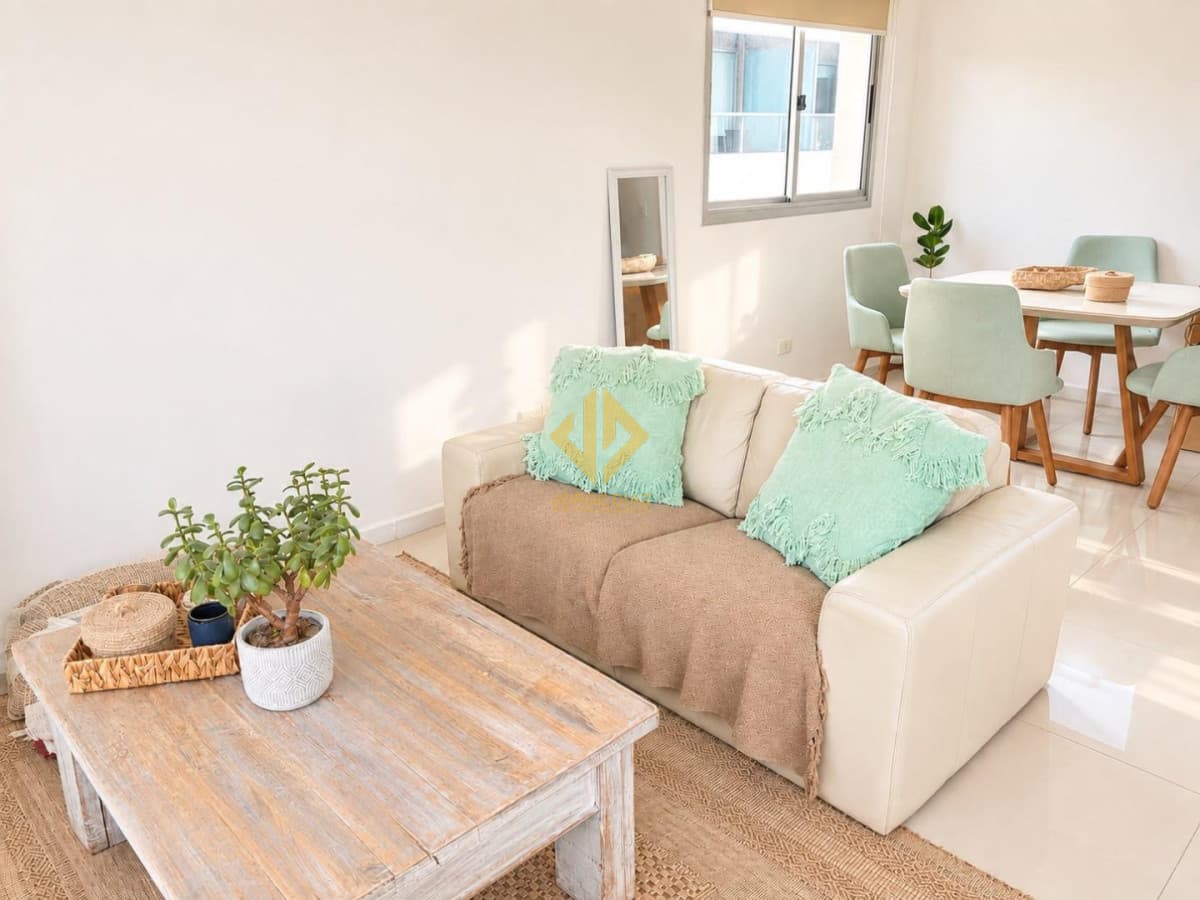 Venta Apartamento en Península - Edificio Ayres del Puerto, a cuadras del puerto