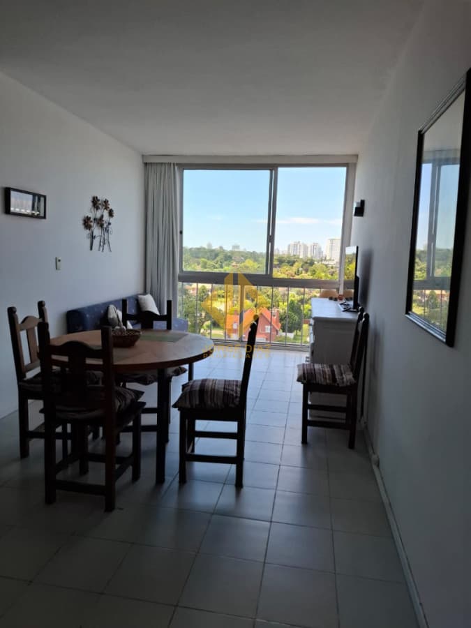 Alquiler de temporada en Mansa - Edificio El Grillo, disponible toda la temporada