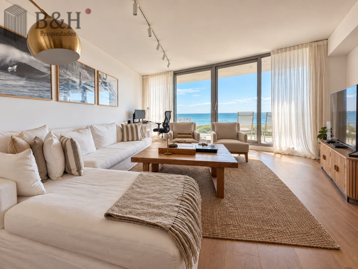Trump Tower Punta del Este | 3 Suites + Dependencia