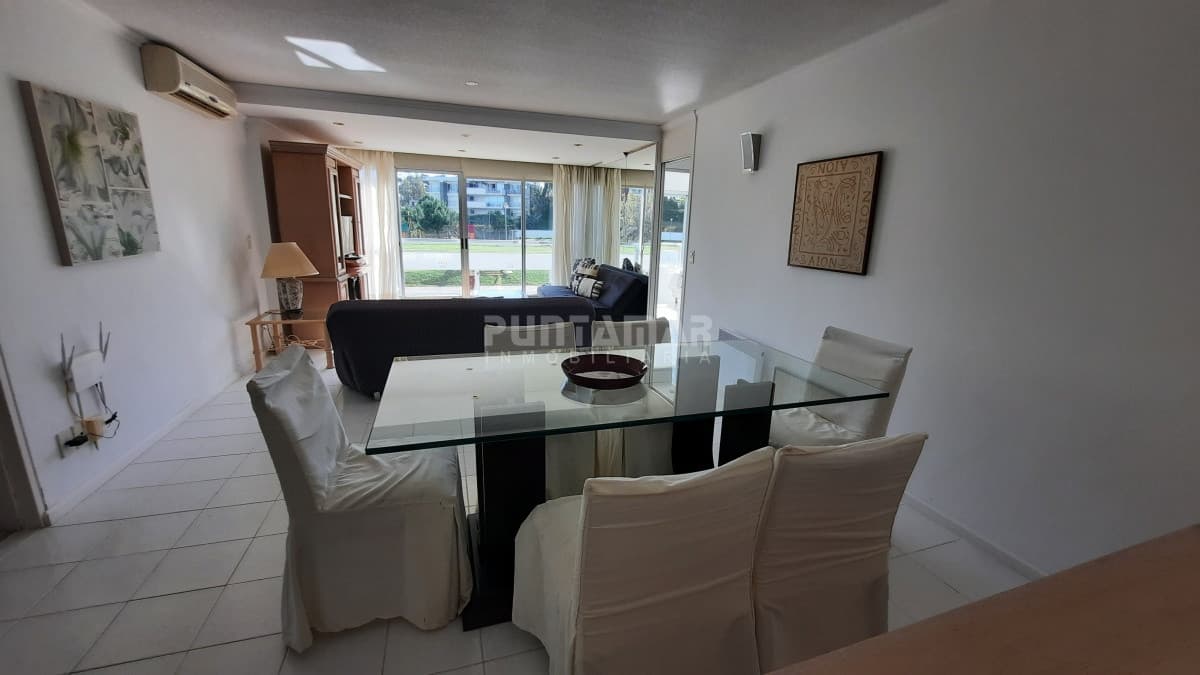 DEPARTAMENTO DE 2 DORMITORIOS EN LA MANSA  -