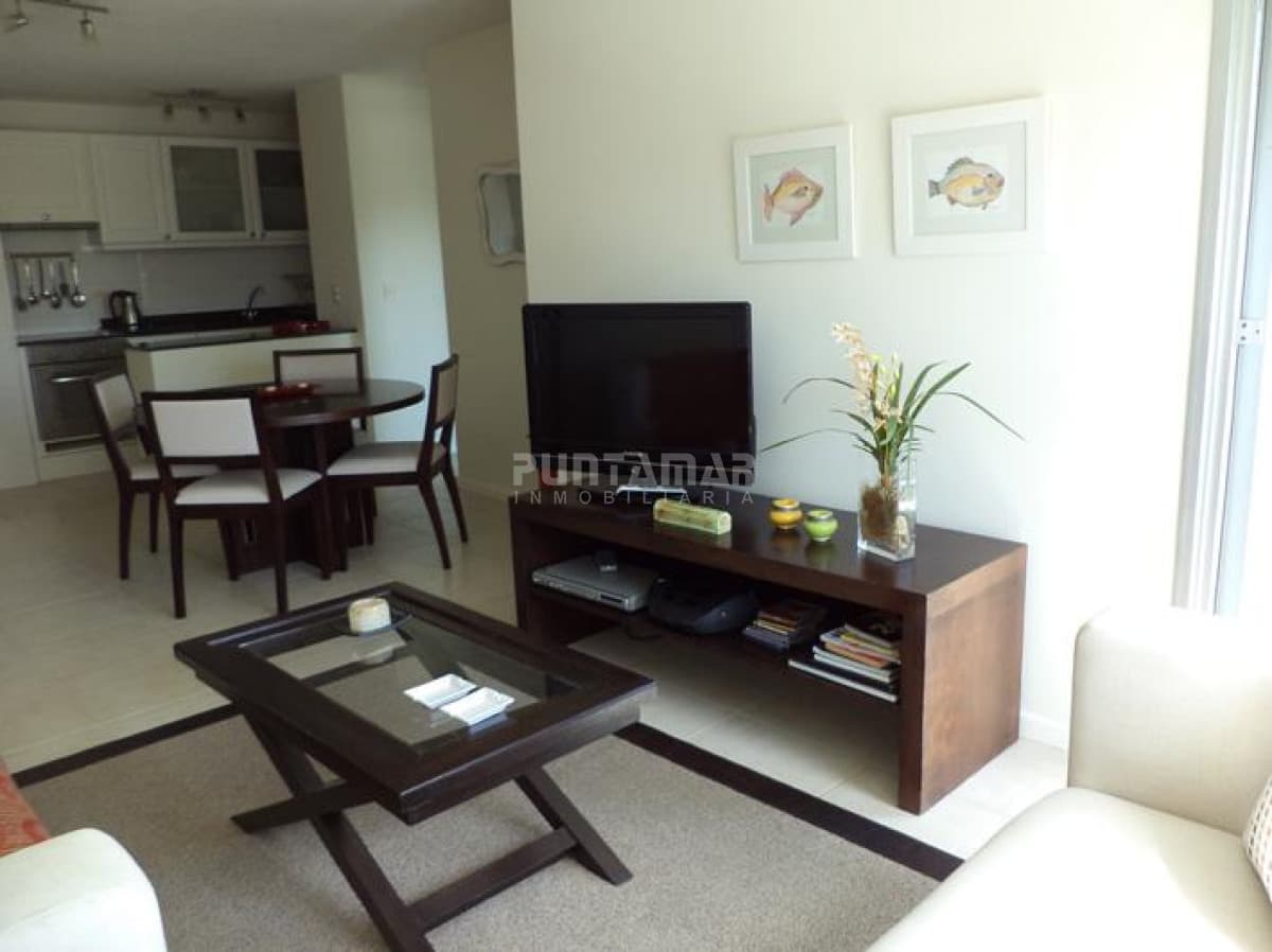 ALQUILER  2 dormitorios  -