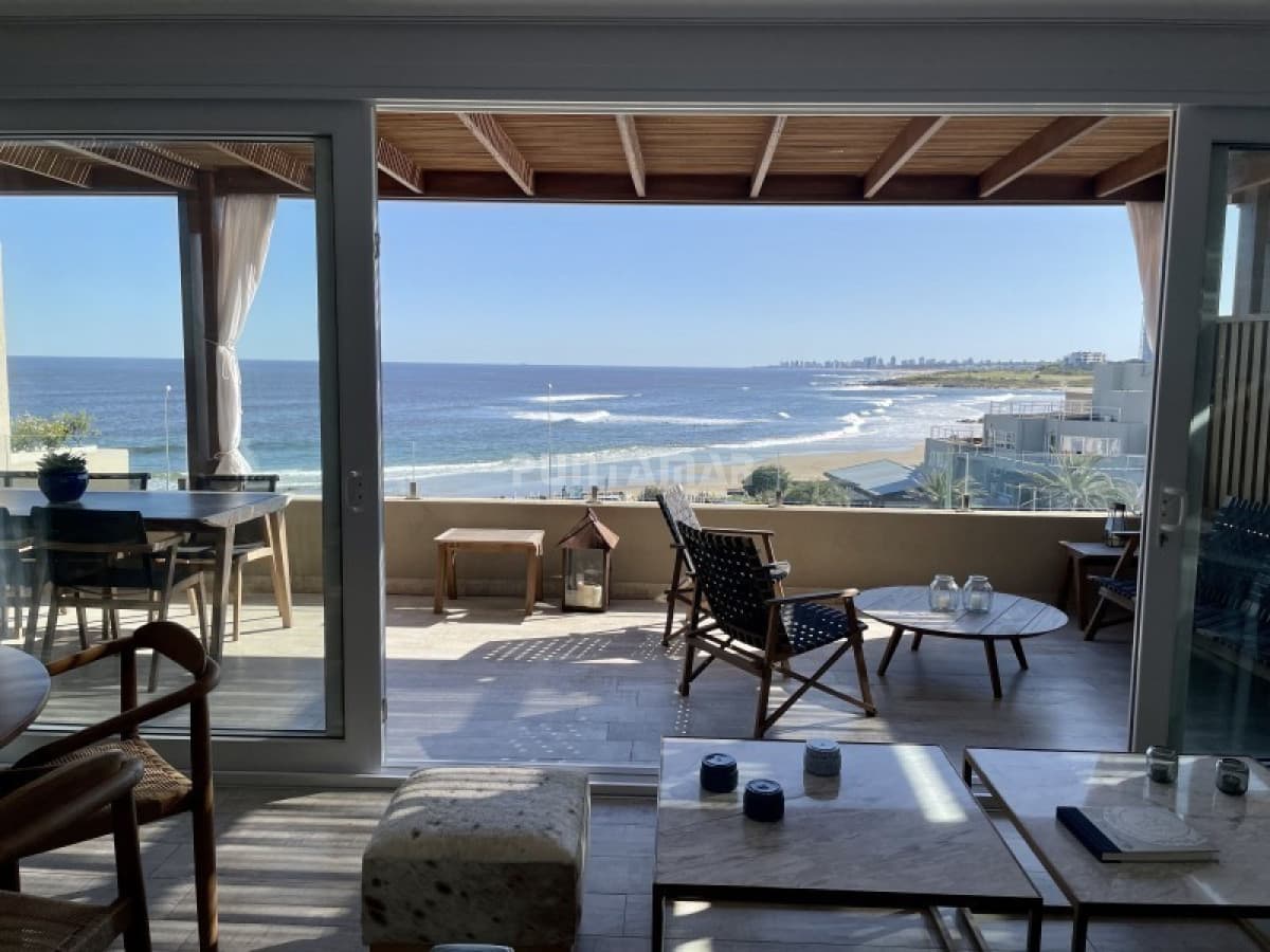 ALQUILER PENT-HOUSE EN LA POSTA DEL CANGREJO  -