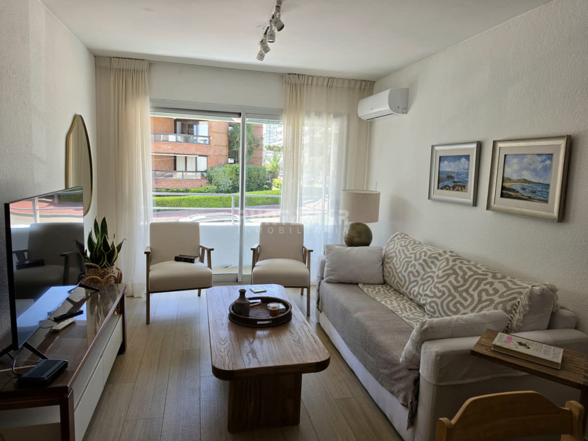 DEPARTAMENTO DE 3 DORMITORIOS EN LA PENINSULA  -
