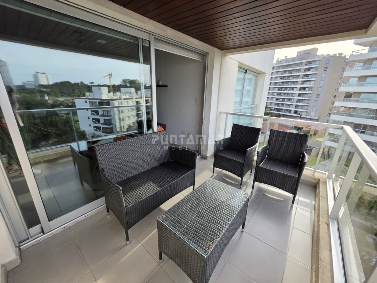 DEPARTAMENTO DE 2 DORMITORIOS EN LA BRAVA  -