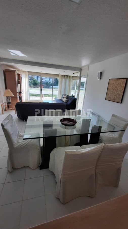 DEPARTAMENTO DE 2 DORMITORIOS EN LA MANSA  -