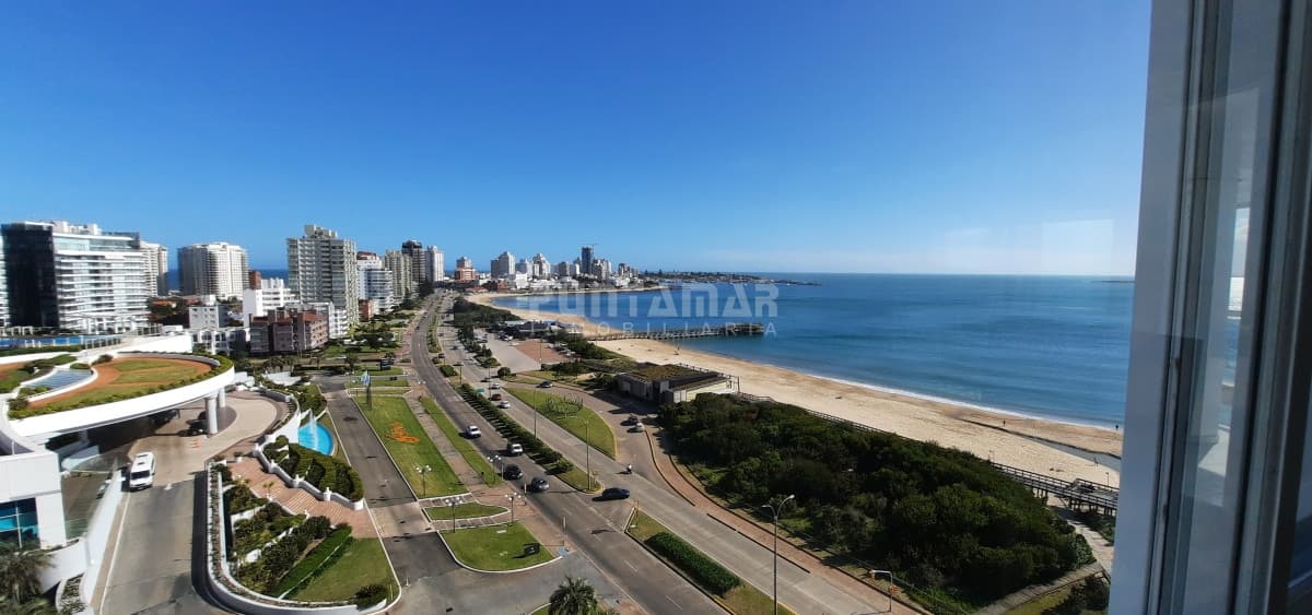 Apartamento ID.213059 - IMPORTANTE DEPARTAMENTO DE 3 DORMITORIOS EN SUITE EN LA MANSA
