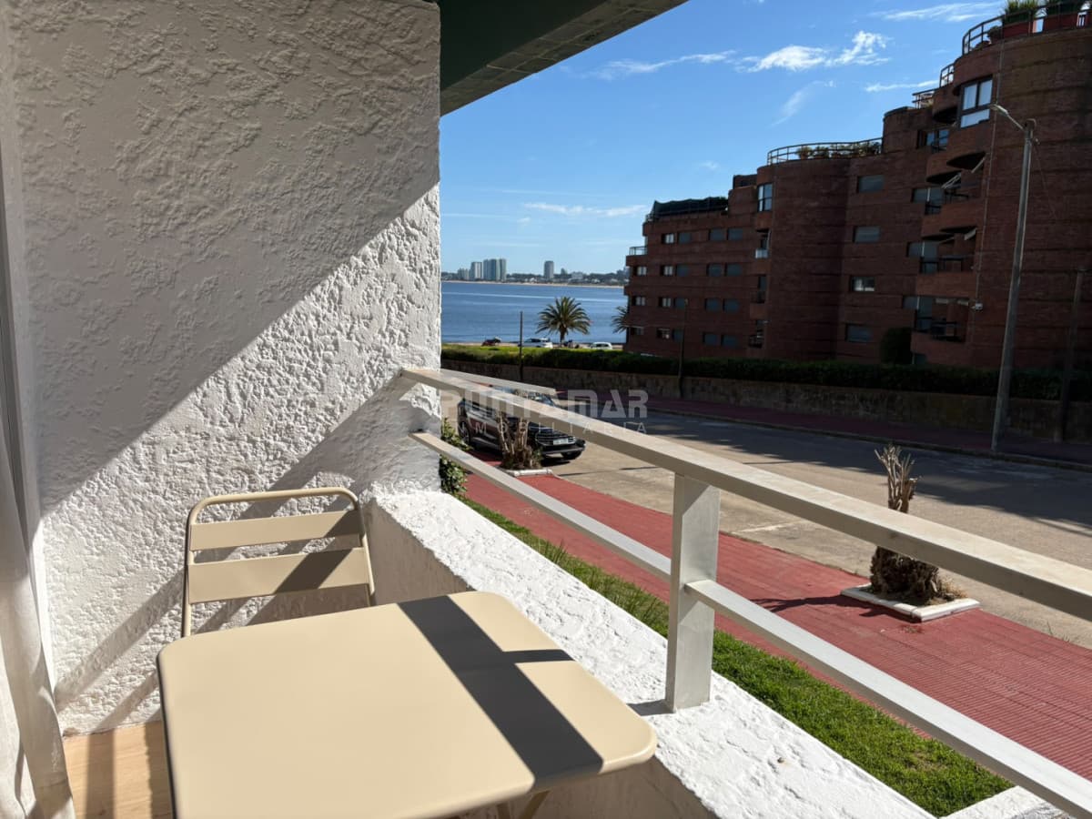 DEPARTAMENTO DE 3 DORMITORIOS EN LA PENINSULA  -