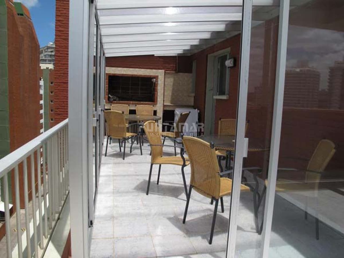 ALQUILER DEPARTAMENTO DE 2 DORMITORIOS CON VISTA AL MAR  -