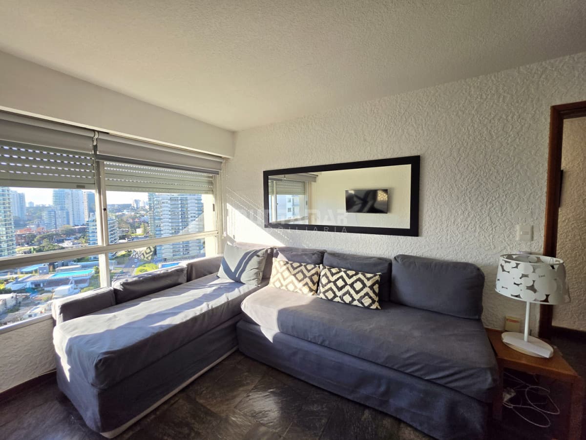 Departamento de 1 dormitorio en la Brava  -