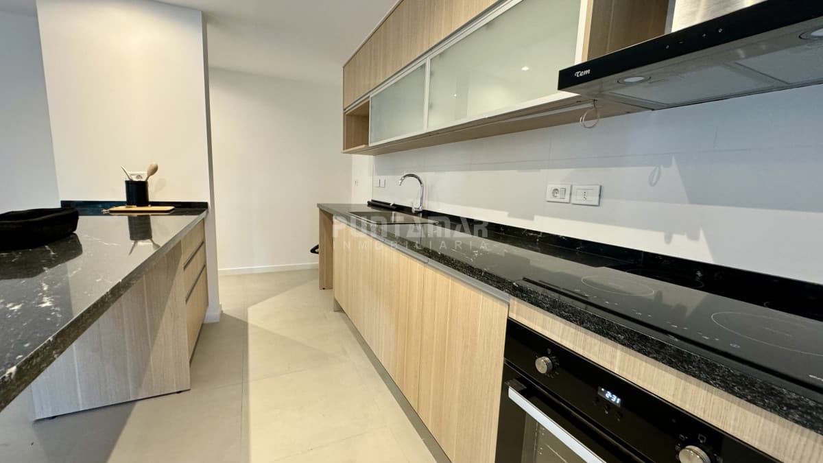ALQUILER EN LA BARRA APARTAMENTO A ESTRENAR 3 DORMITORIOS  -
