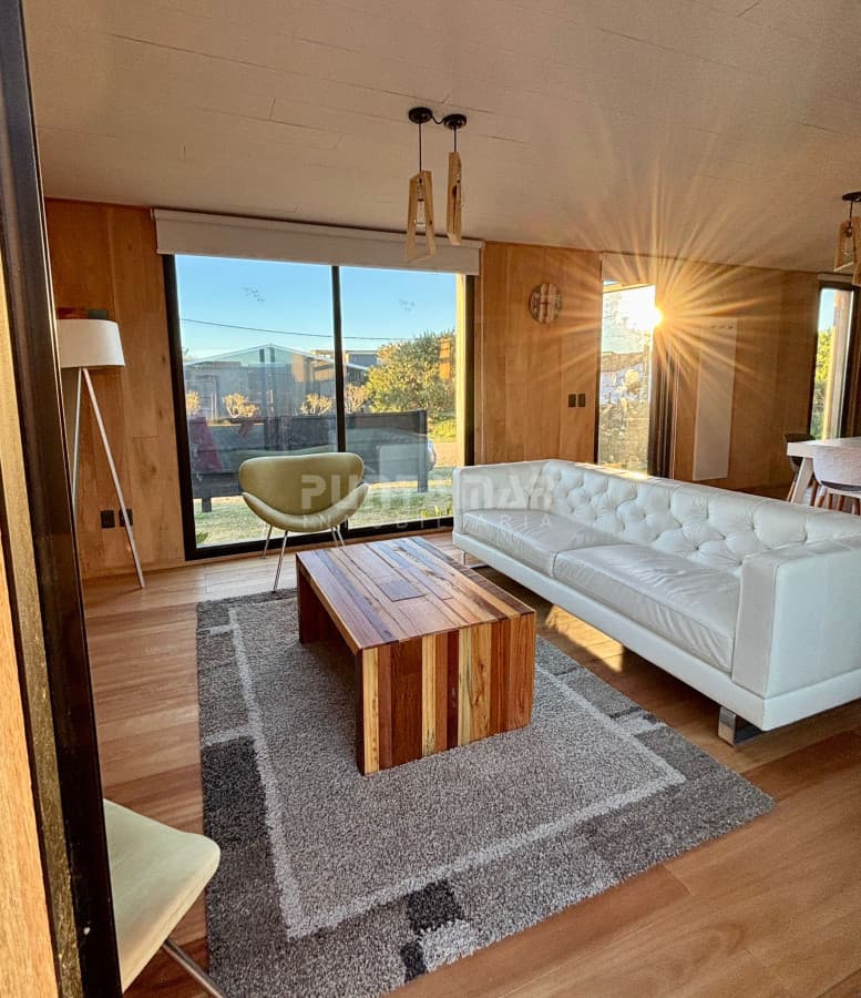 Casa ID.213594 - MODERNA CASA A ESTRENAR EN LA JUANITA A 100 METROS DEL MAR