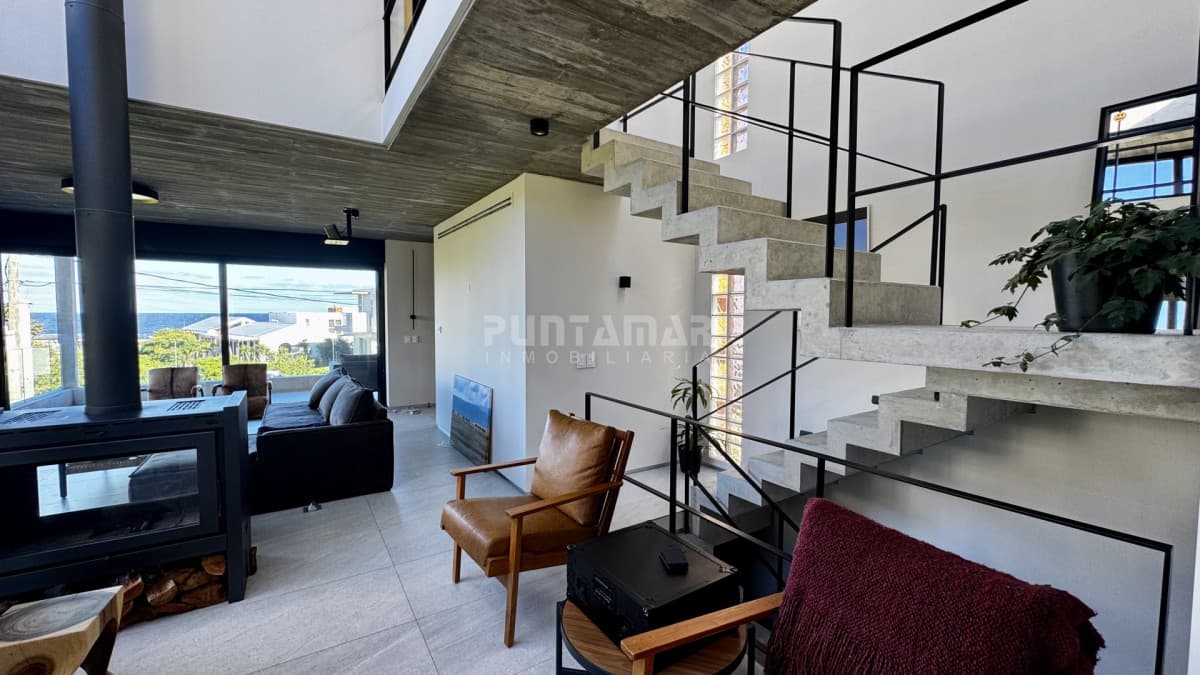 ALQUILER CASA A ESTRENAR DE 3 DORM CON VISTA AL MAR EN MONTOYA  -