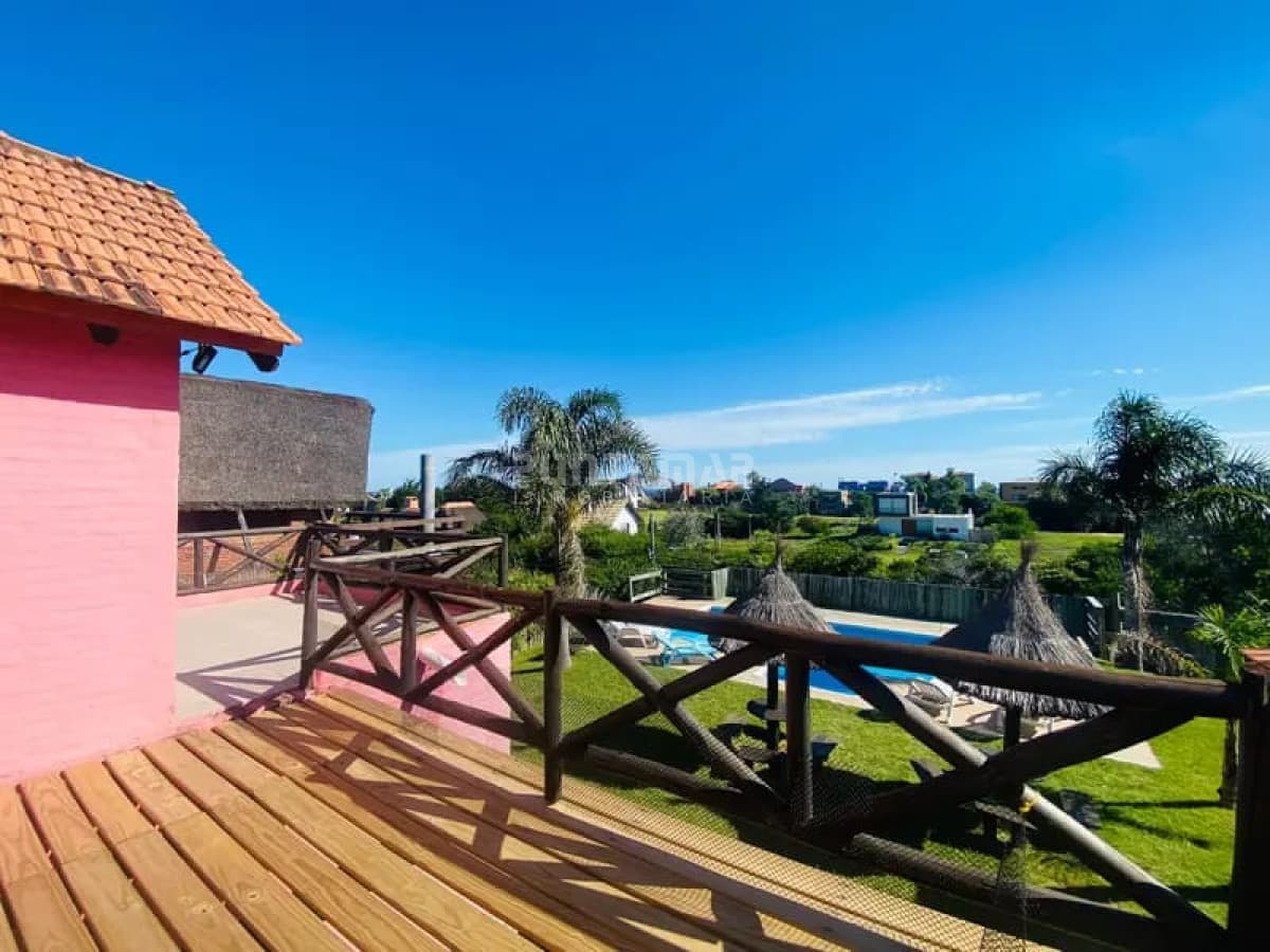ALQUILER CASA PARA 12 PERSONAS  -