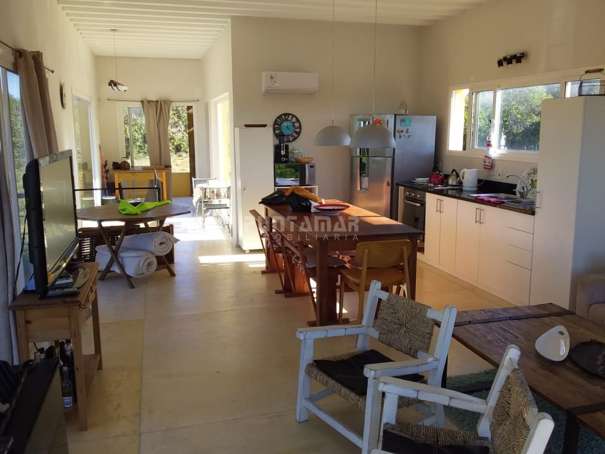 ALQUILER CASA 3 DORM Y PISCINA EN EL CHORRO  -