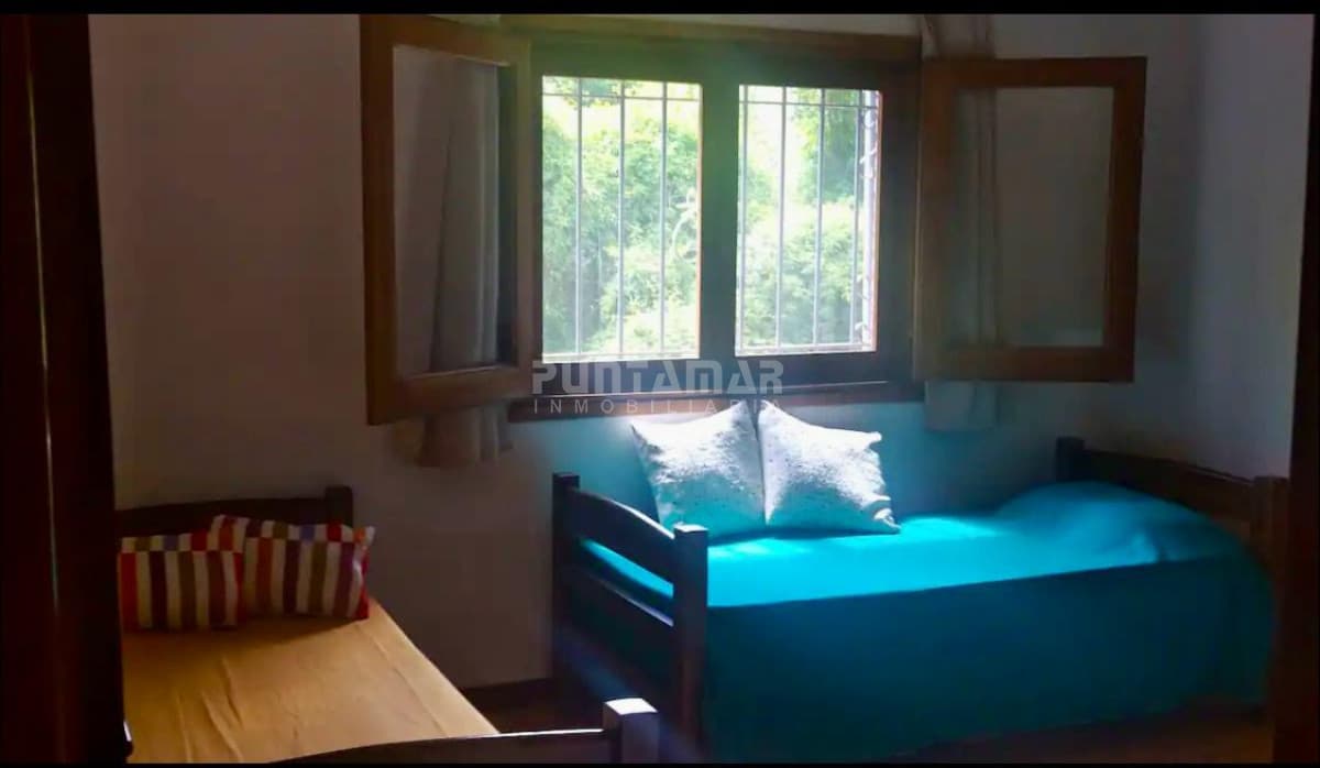 ALQUILER CASA ENTRE EL GOLF Y SAN RAFAEL  -
