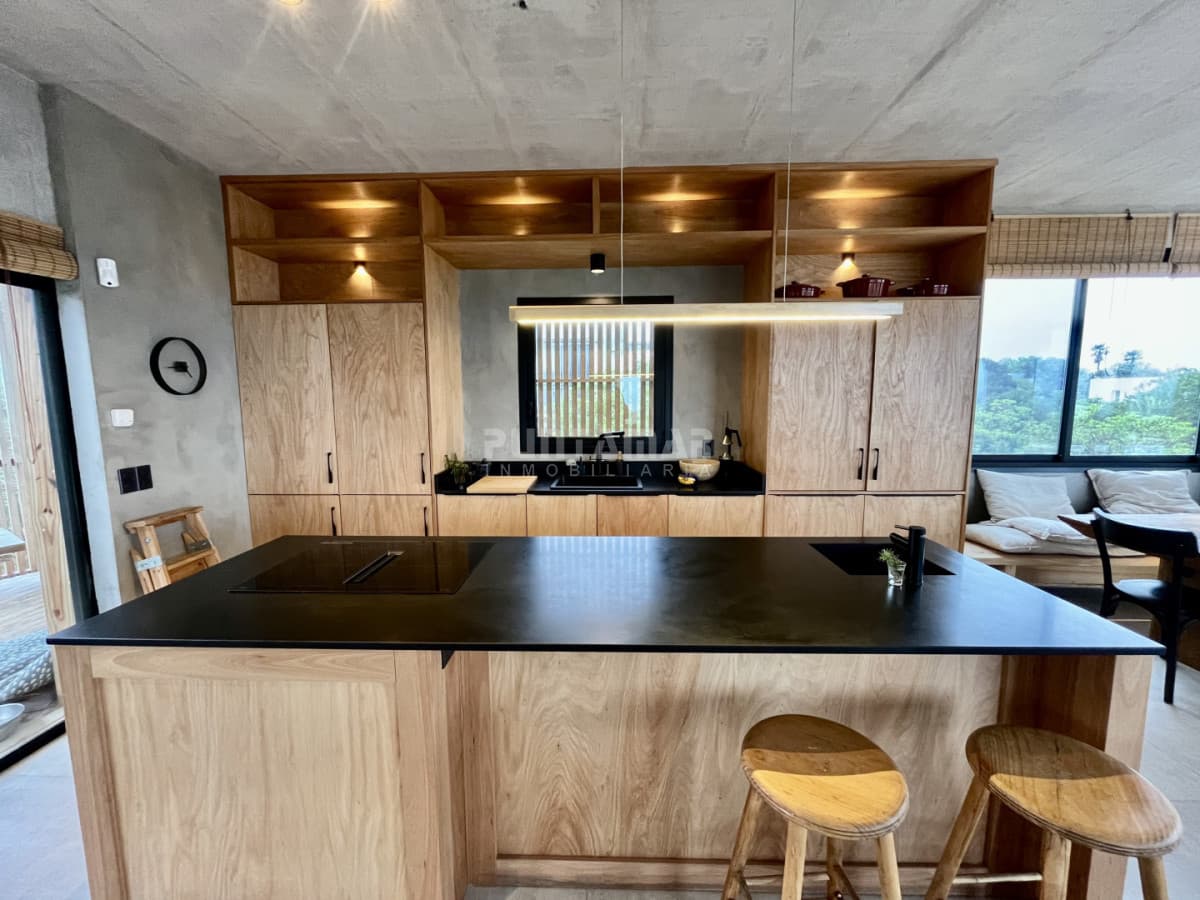 ALQUILER CASA CON VISTA AL MAR, PISCINA Y 3 DORM EN EL CHORRO  -