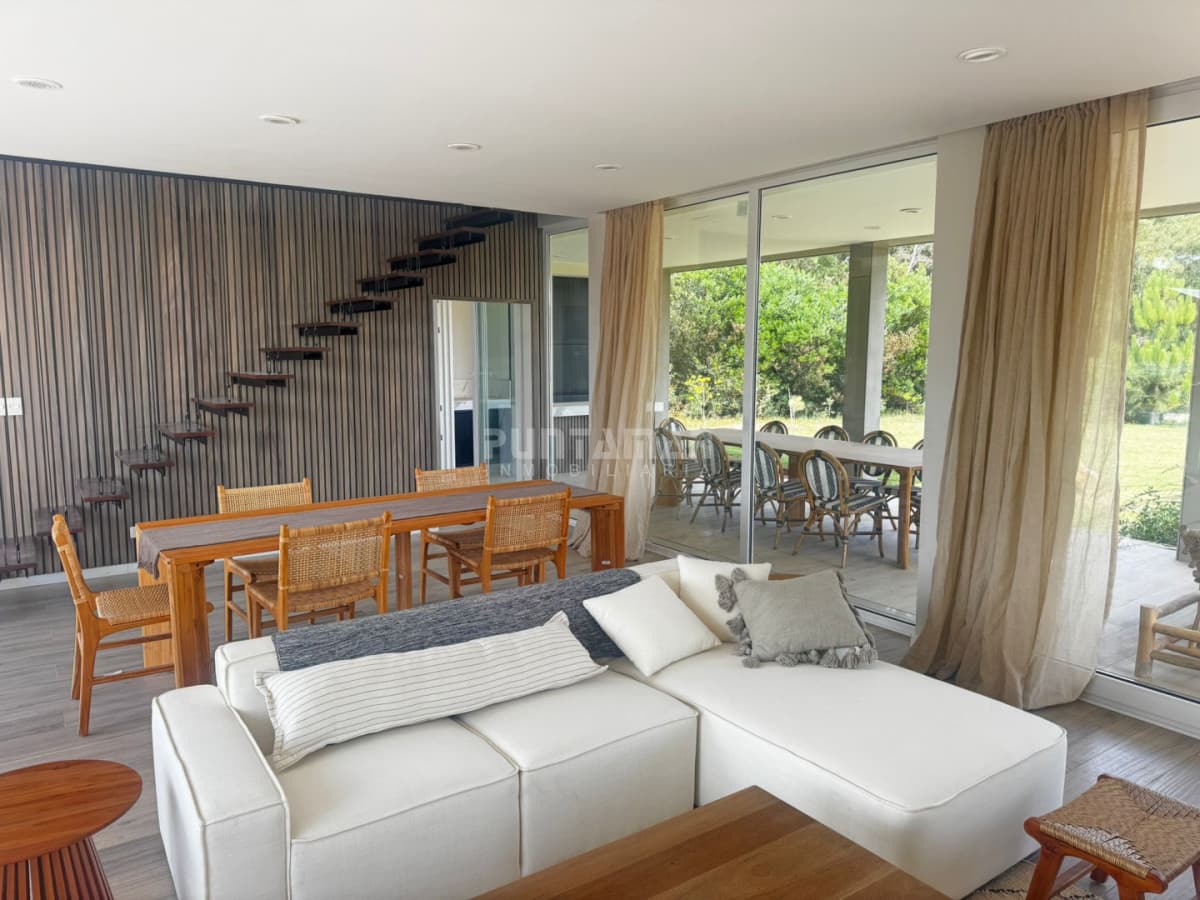Casa ID.213833 - MODERNA CASA EN VENTA EN RESERVA MONTOYA