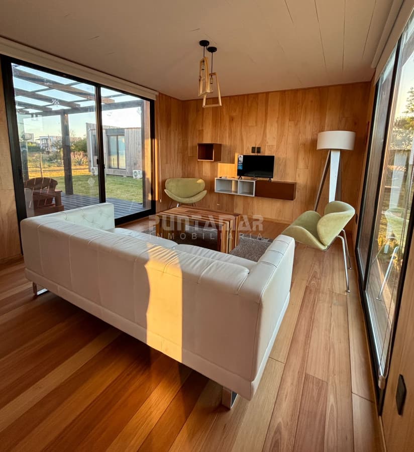 Casa ID.213594 - MODERNA CASA A ESTRENAR EN LA JUANITA A 100 METROS DEL MAR