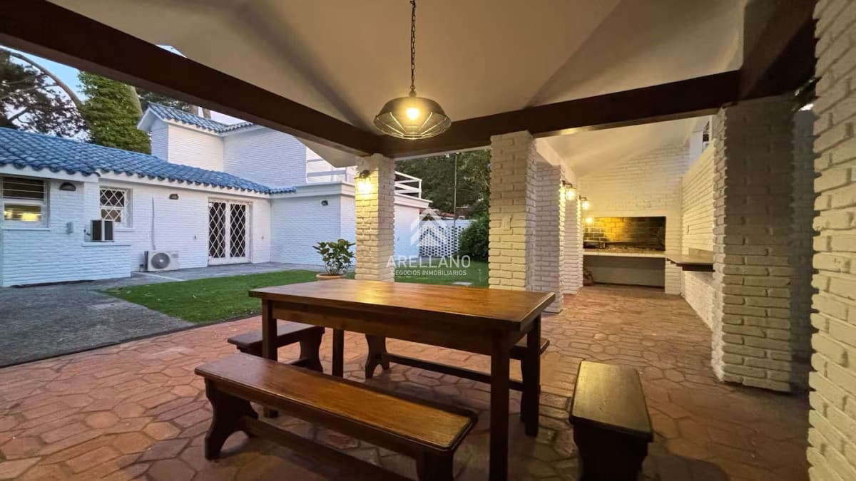 Casa ID.6944 - Alquiler de temporada casa 5 dormitorios