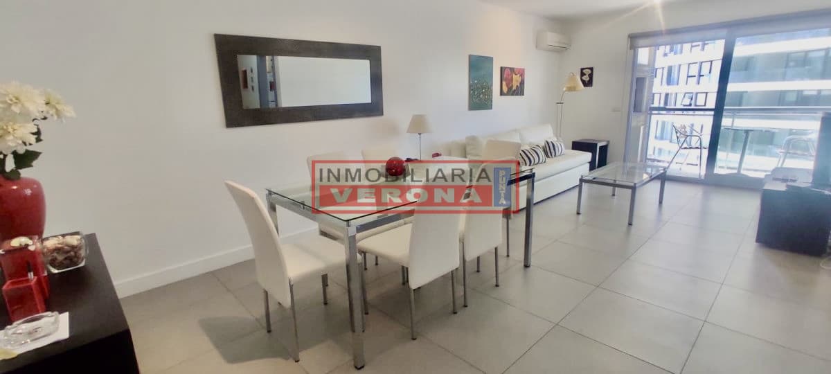 Apartamento en alquiler , Punta del Este, 2 dormitorios con parrilla propia - Inmobiliaria Verona Punta