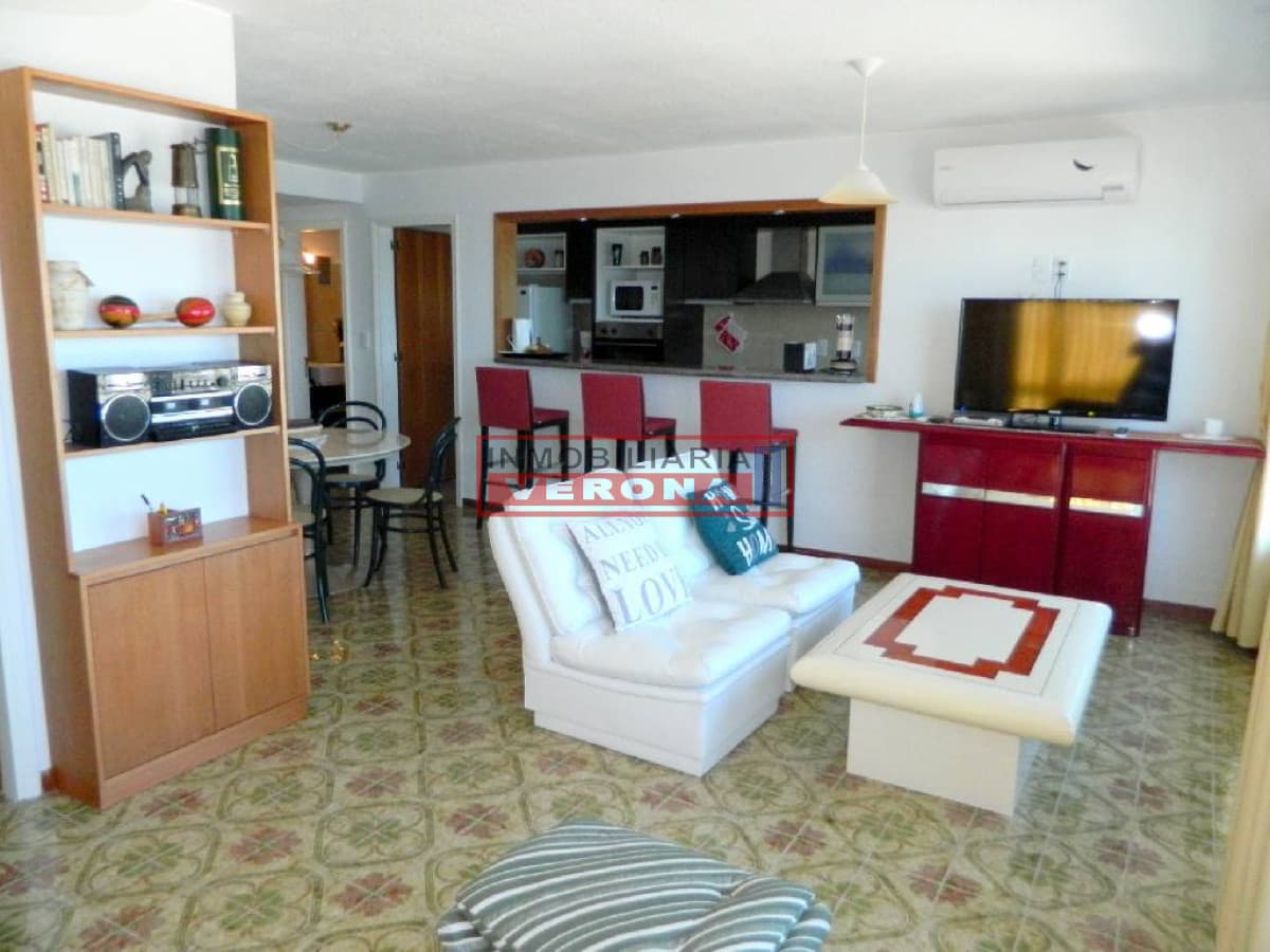 Apartamento en Peninsula, 2 dormitorios * - Inmobiliaria Verona Punta
