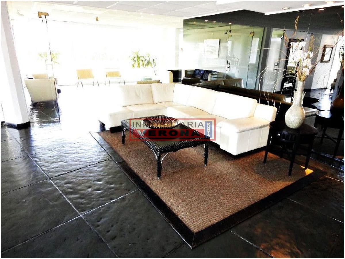 Apartamento en Brava, 2 dormitorios * - Inmobiliaria Verona Punta