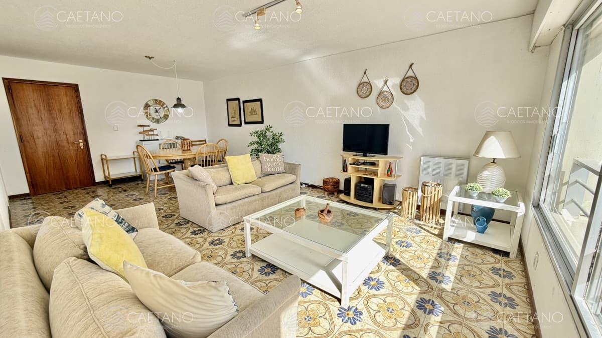 Apartamento en venta 2 dormitorios al PUERTO!