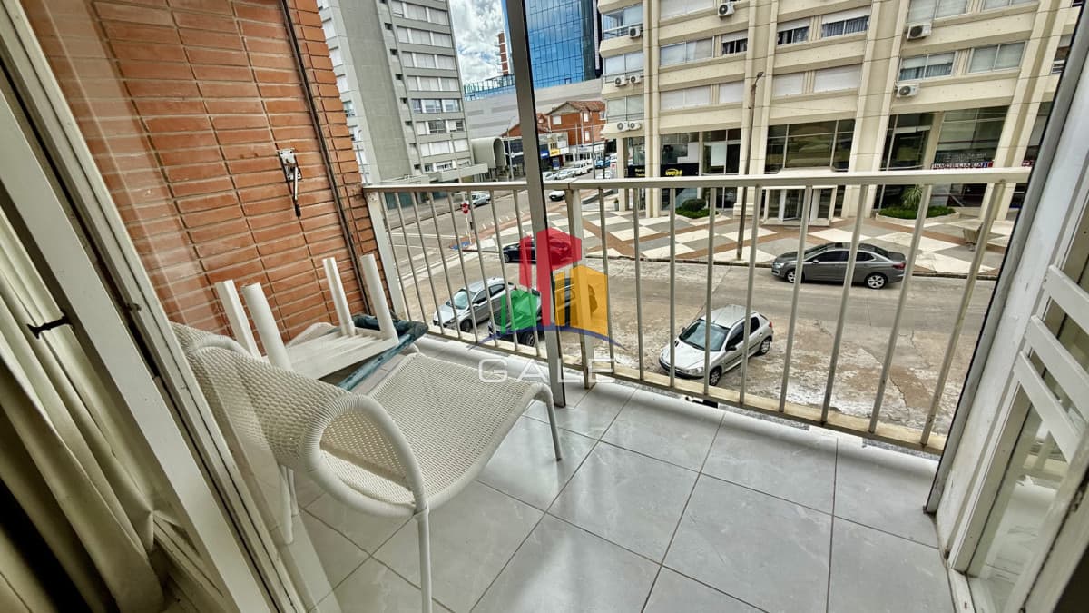Gale Propiedades & Escribanía Apartamento ID.5197 - IMPERDIBLE Depto en Península - 1 dormitorio con terraza, vista al Puerto!
