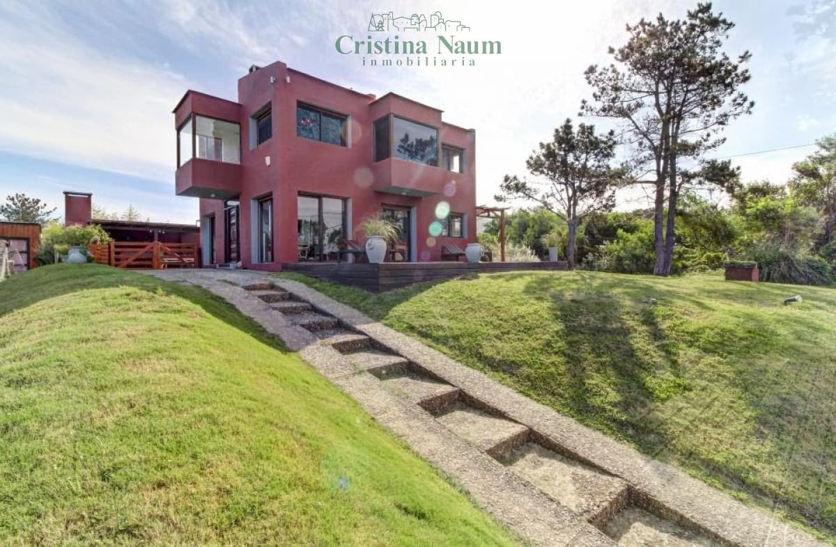 Casa en Balneario Buenos Aires con vista al mar!!
