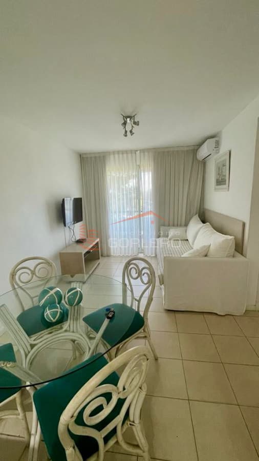 APARTAMENTO en PUNTA DEL ESTE, zona ROOSEVELT