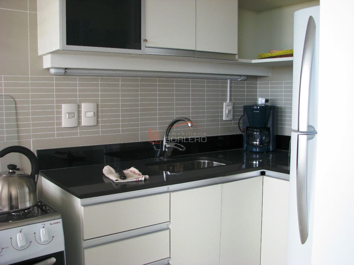 Apartamento en venta en Punta del Este, Roosevelt próximo al shopping