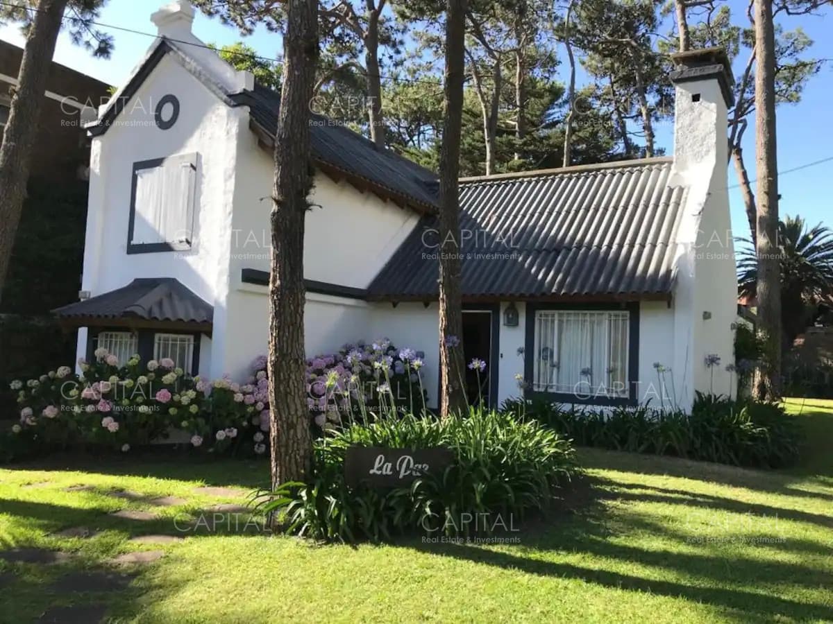 Casa de Tres Dormitorios en  Playa Brava Punta del Este