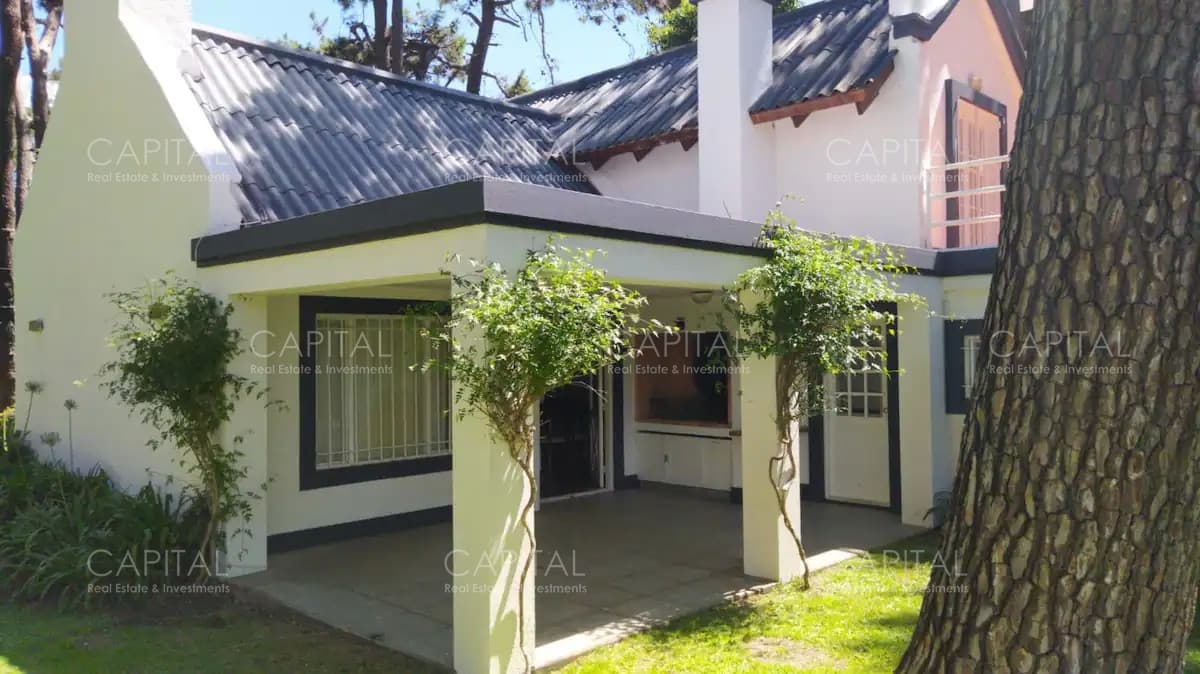 Casa de Tres Dormitorios en  Playa Brava Punta del Este