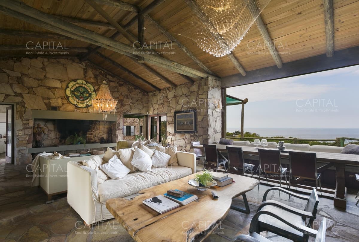 Chacra sobre el Mar de Jose Ignacio en Venta