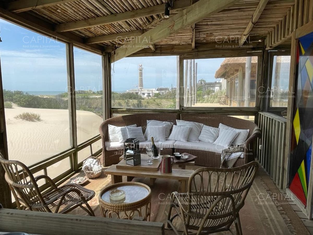 Sobre el Mar de Jose Ignacio Casa en Alquiler