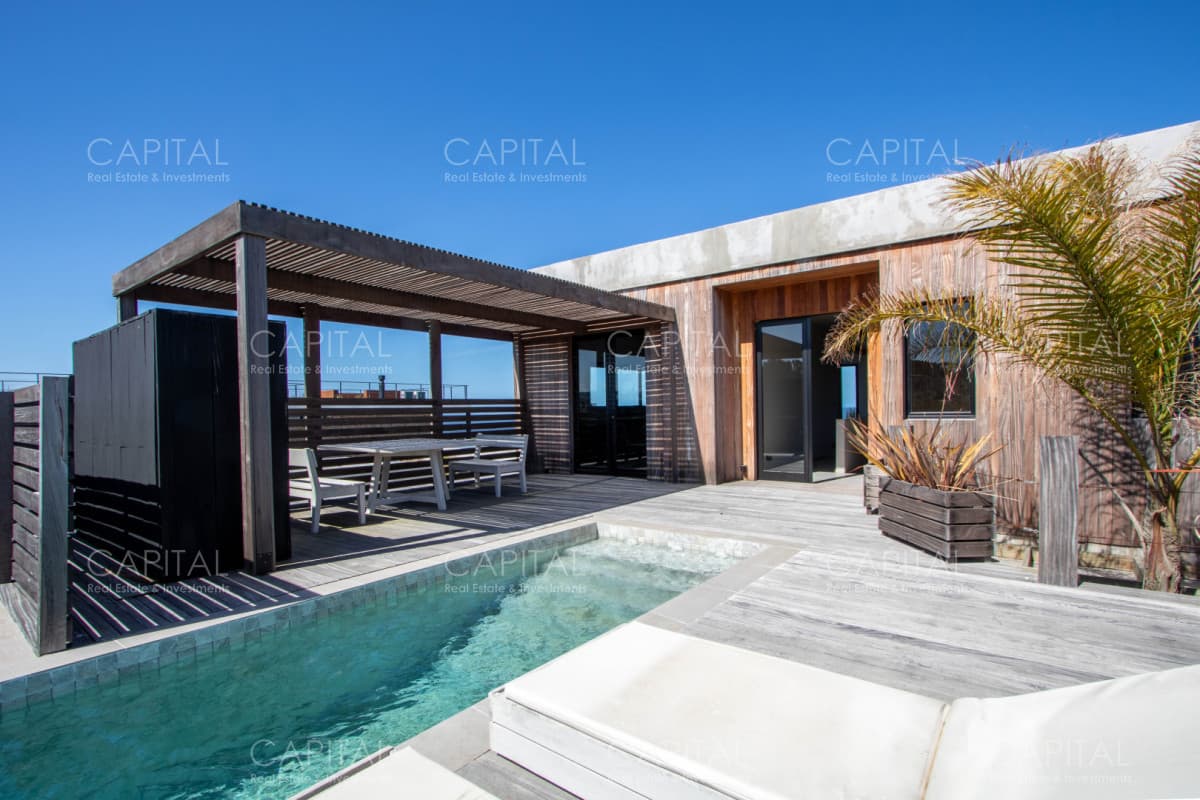 Espectacular casa moderna en venta en Manantiales Punta Piedras