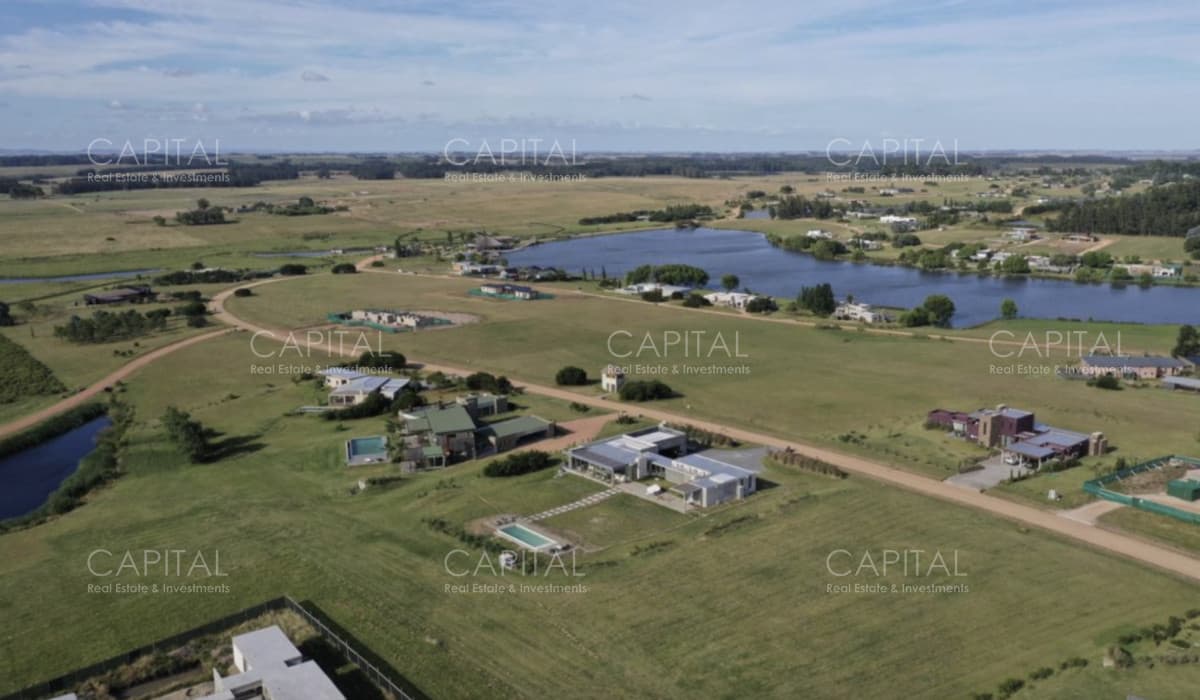 Terreno en venta en barrio cerrado Pueblo Mio Manantiales