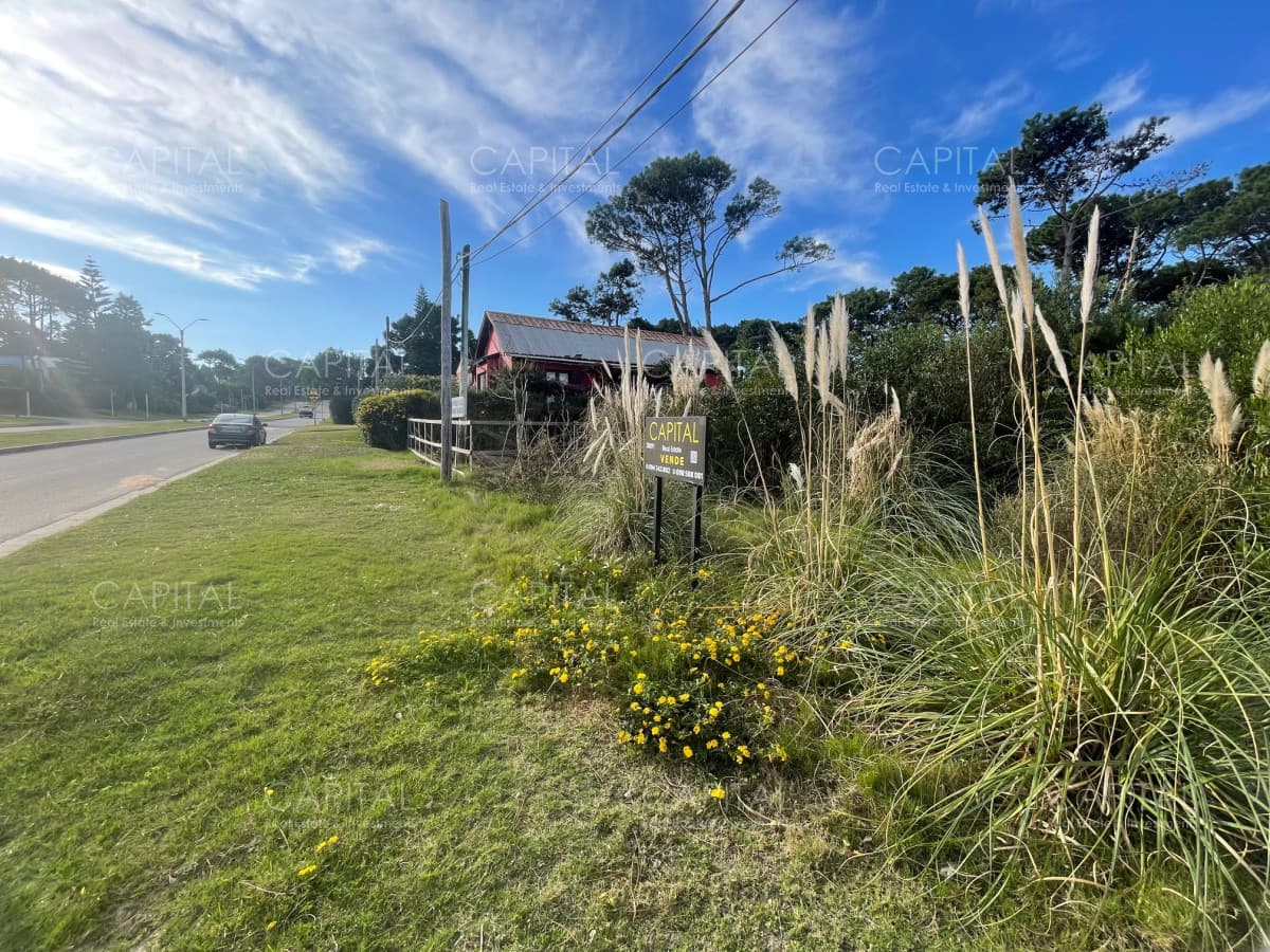 Terreno en venta en Montoya a pasos del mar