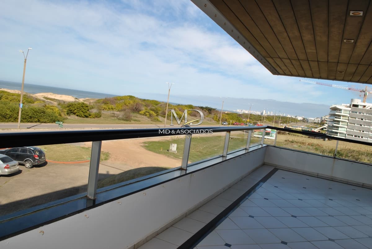 Hermoso apartamento frente al mar