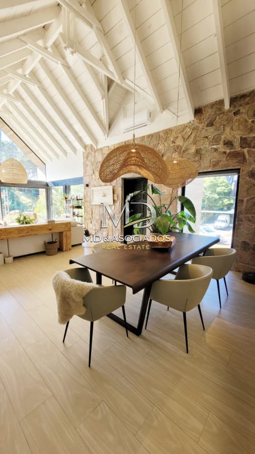 HERMOSA CASA EN ALQUILER EN ZONA SAN RAFAEL. REF 8029
