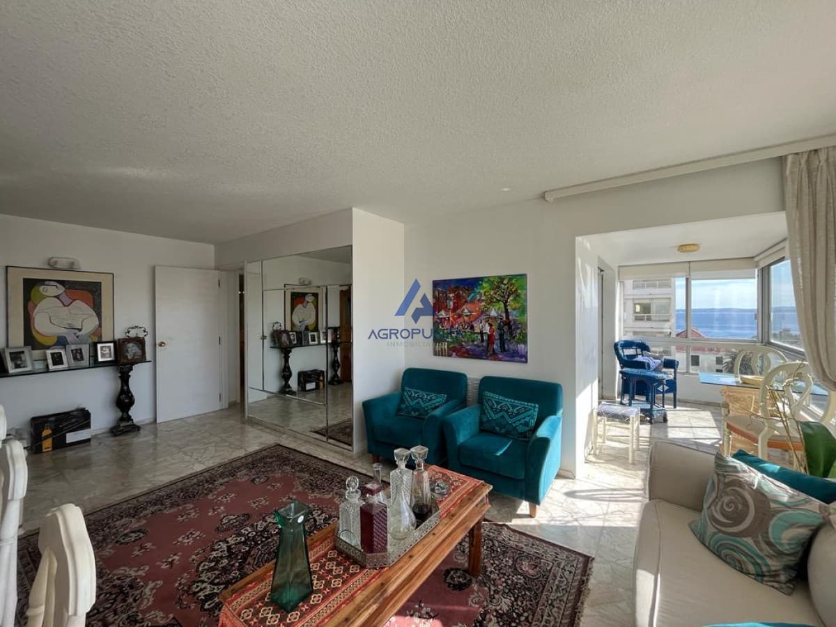 apartamento en peninsula 2 dormitorios con vista al mar